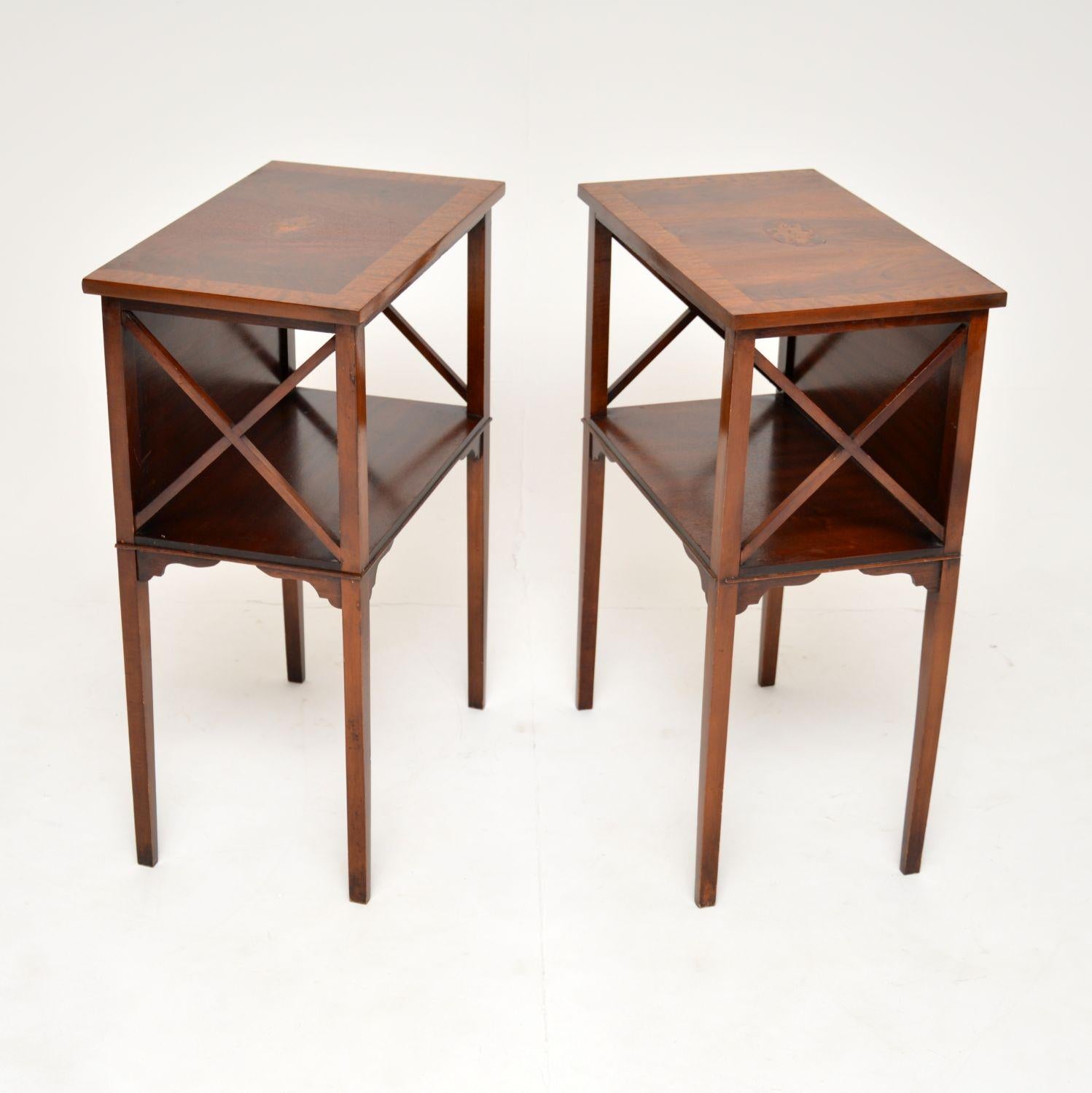 Pair of Antique Sheraton Style Inlaid Side Tables 5