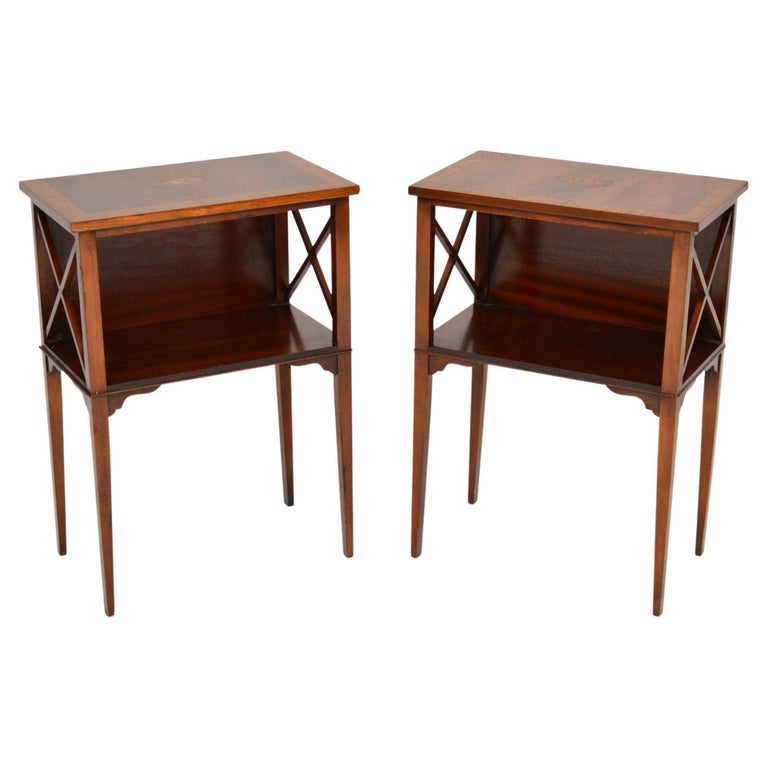 Pair of Antique Sheraton Style Inlaid Side Tables For Sale at 1stDibs