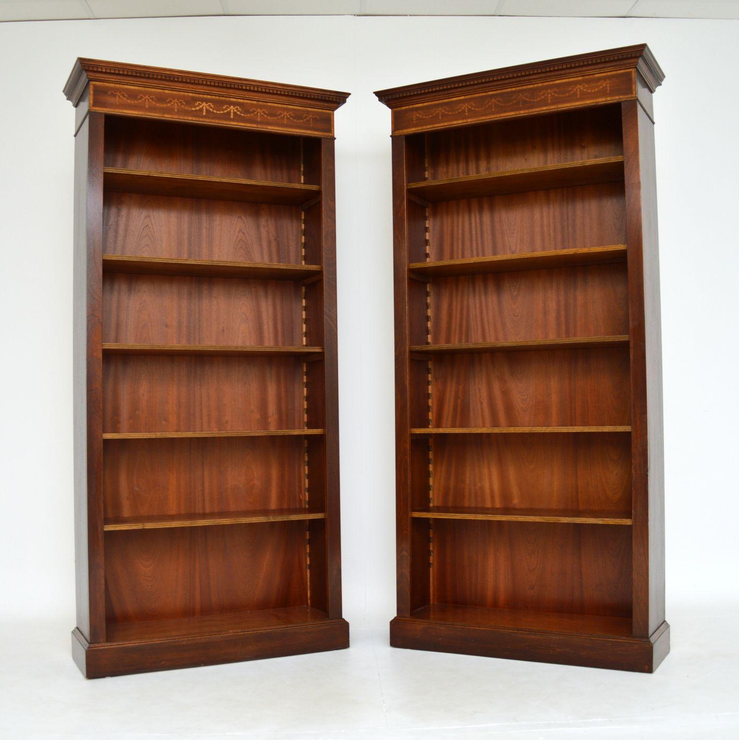 Pair of Antique Sheraton Style Open Bookcases 5