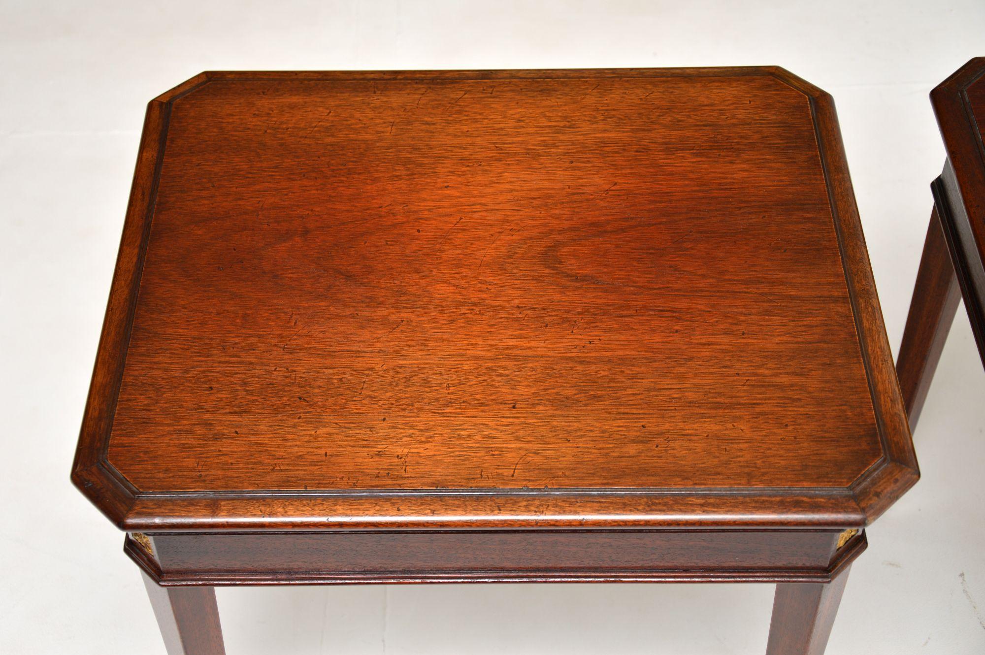 Pair of Antique Sheraton Style Side Tables In Good Condition In London, GB