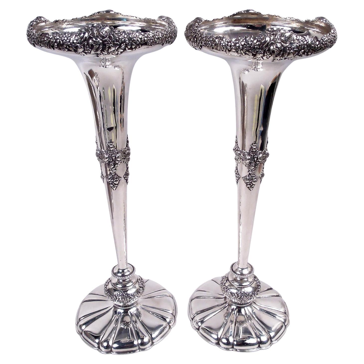 Coppia di vasi antichi Shiebler in stile liberty in argento sterling