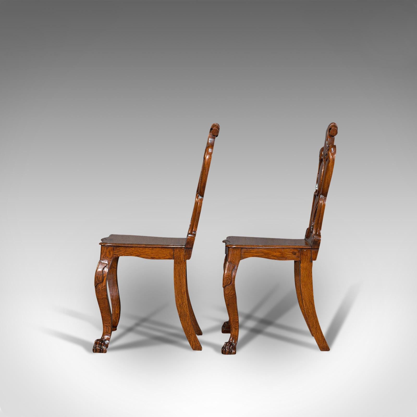 Paar antike Stühle mit Schildrücken, schottisch, Eichenholz, Flursitz, viktorianisch, um 1880 (Viktorianisch) im Angebot