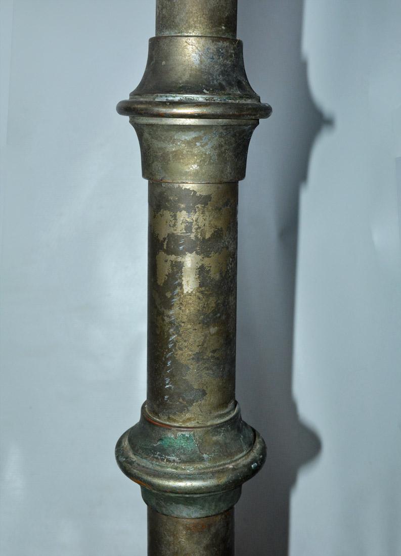 Paar antike Altar-Kerzenleuchter aus Silber-Over-Copper (Gotisch) im Angebot