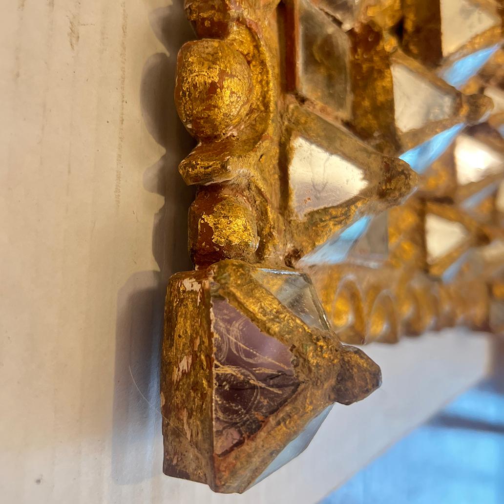 Miroir Paire de miroirs espagnols anciens, vendus individuellement en vente