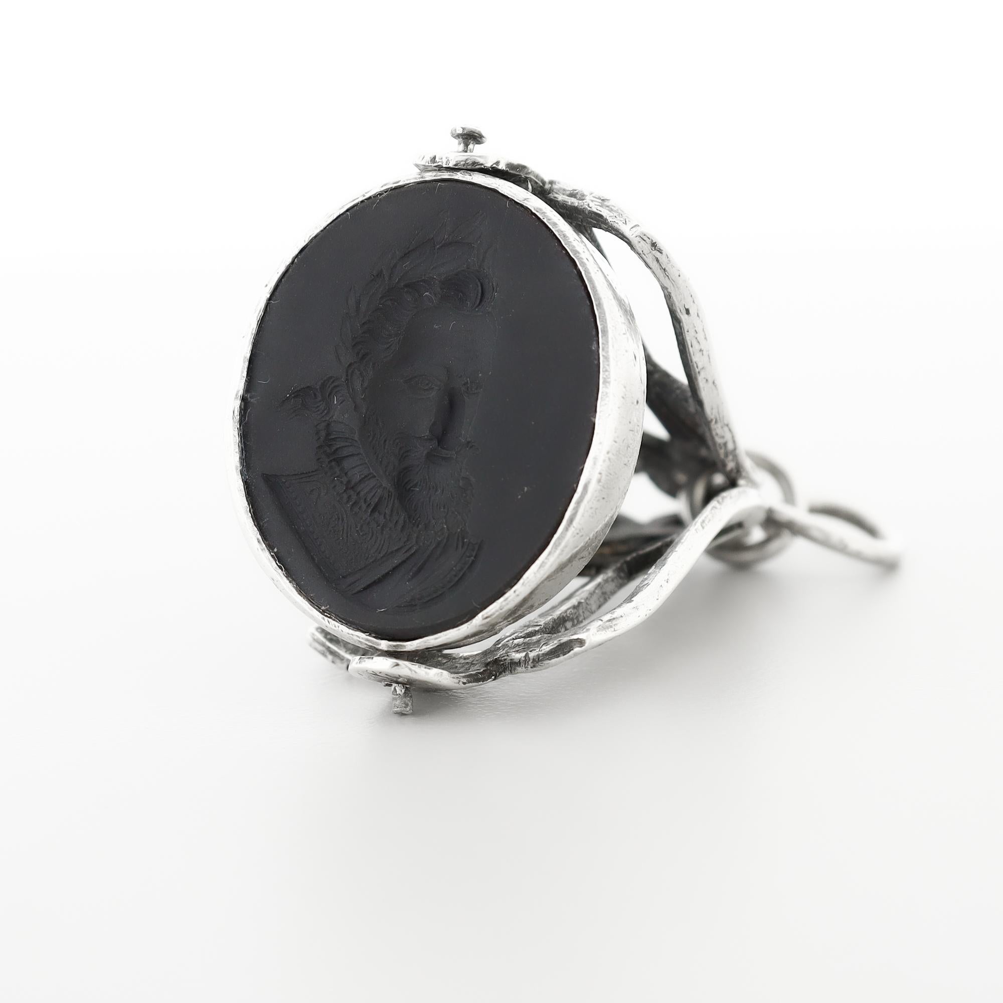 Paire de boutons de montre anciens avec sceaux en intaille en basalte de Wedgwood & Bentley en vente 13