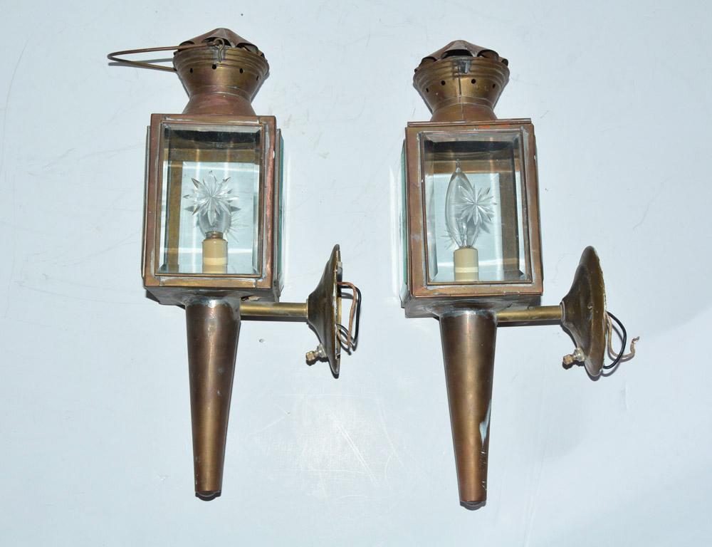 Unknown Pair of Antique Star Pattern Cut Glass Carriage Light Wall Sconces
