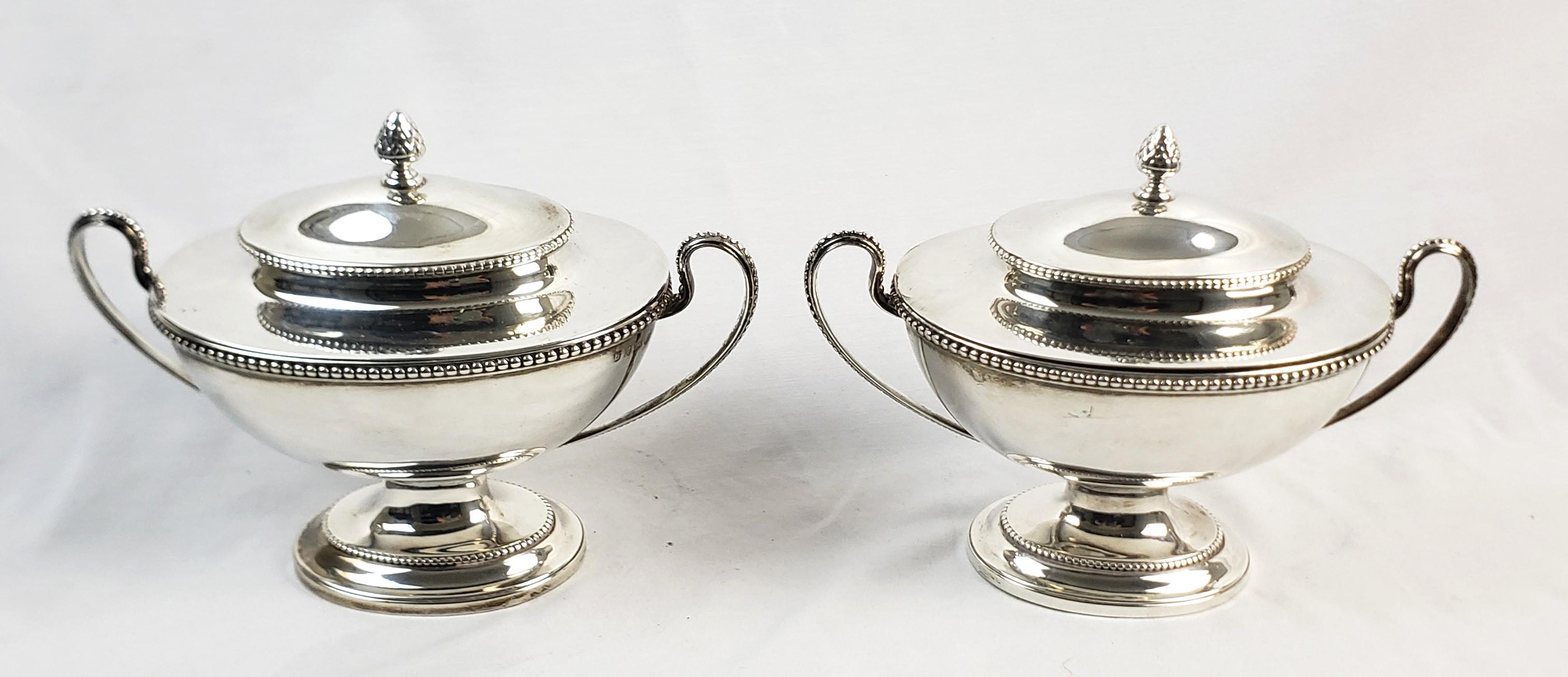 Pair of Antique Sterling Silver Georgian Covered Sauce Tureens For Sale 2