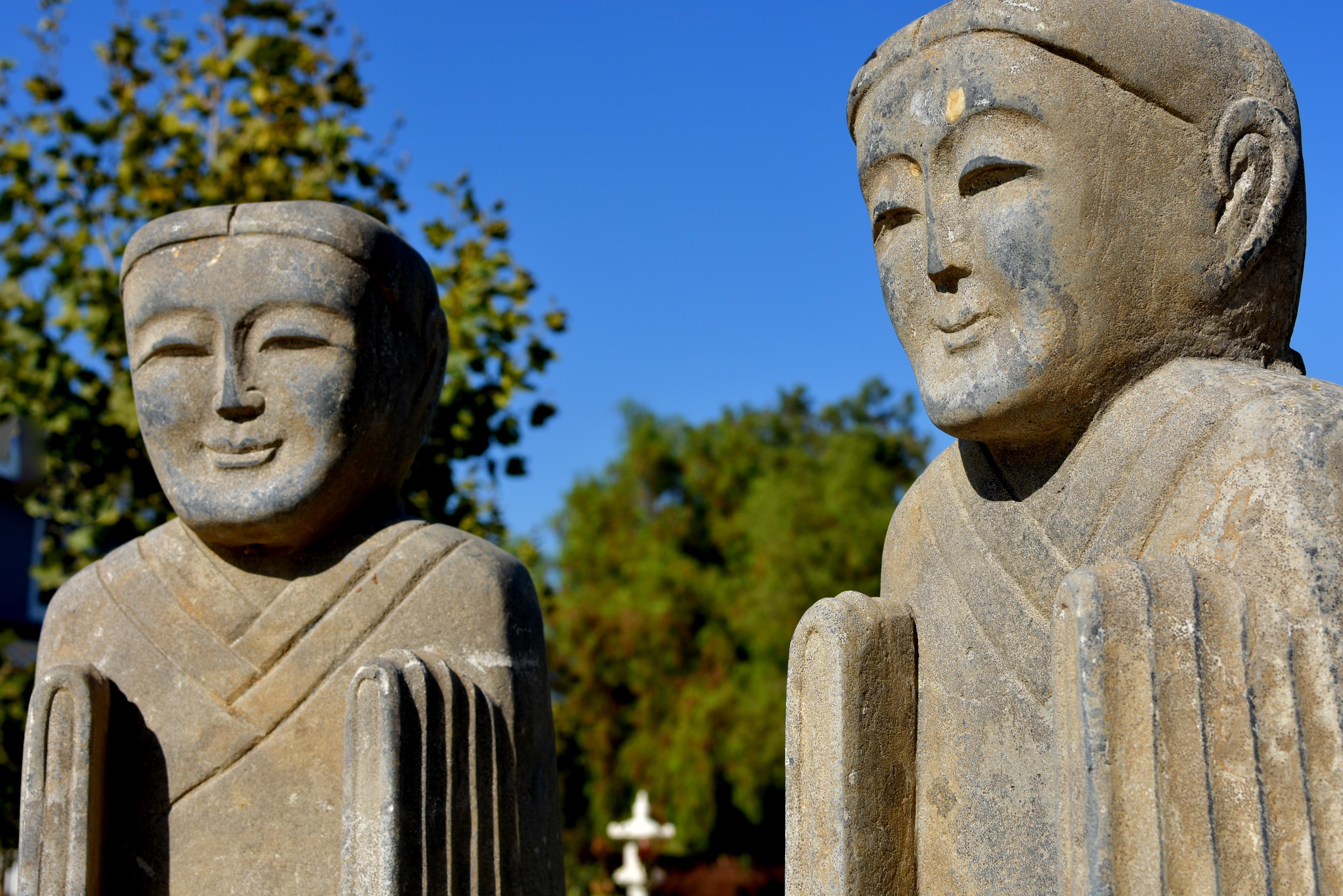 Pair of Antique Stone Figures Statues Han Style For Sale 6