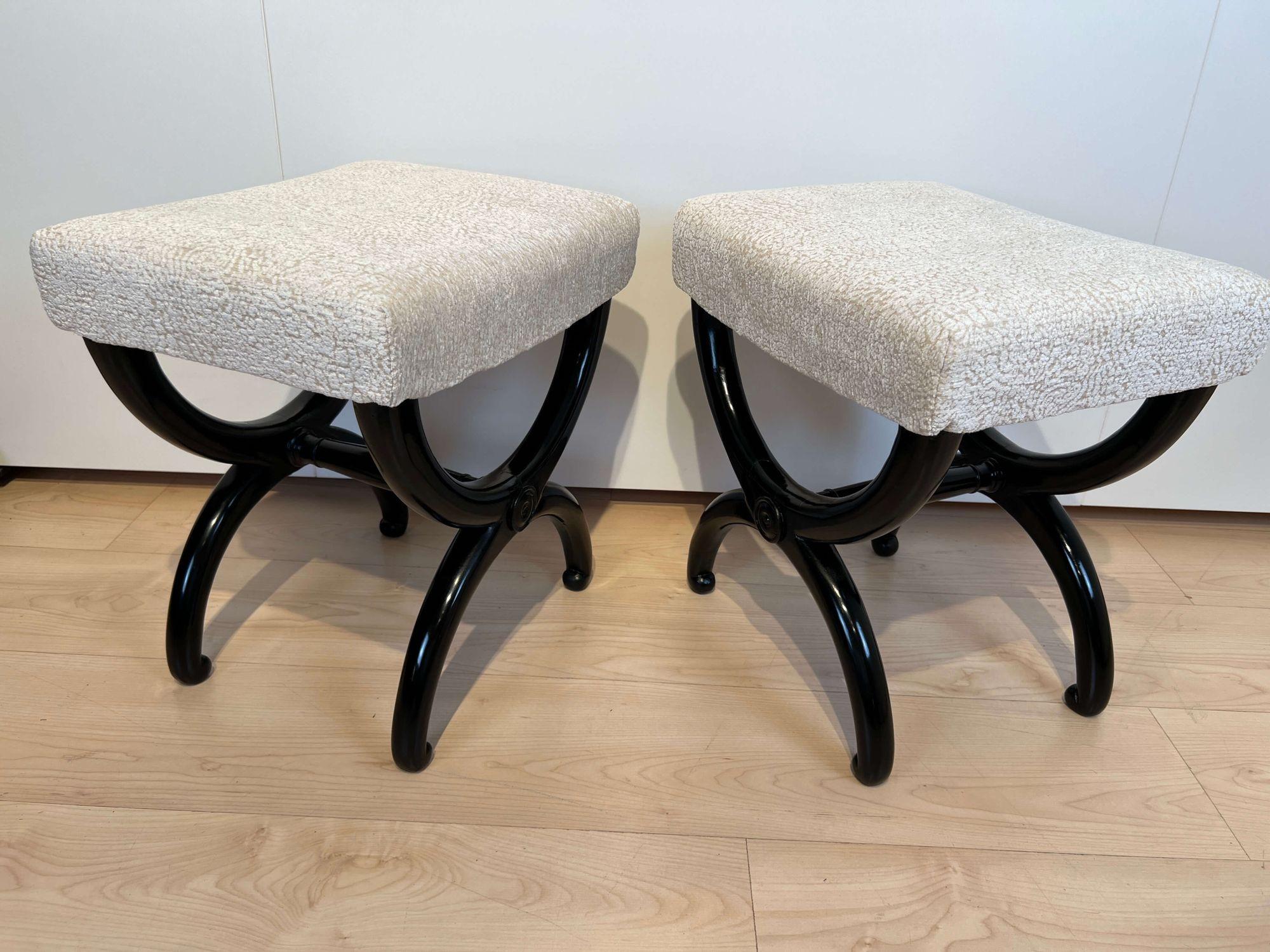 Pair of Antique Stools, Ebonized Beech Wood, Creme Fabric, France circa 1820 For Sale 2
