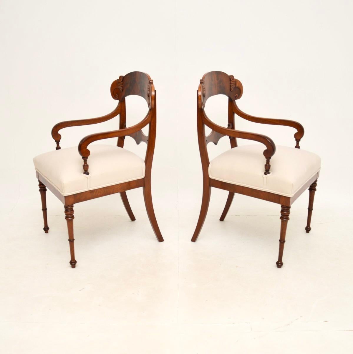 Paar antike schwedische Sessel (William IV.) im Angebot