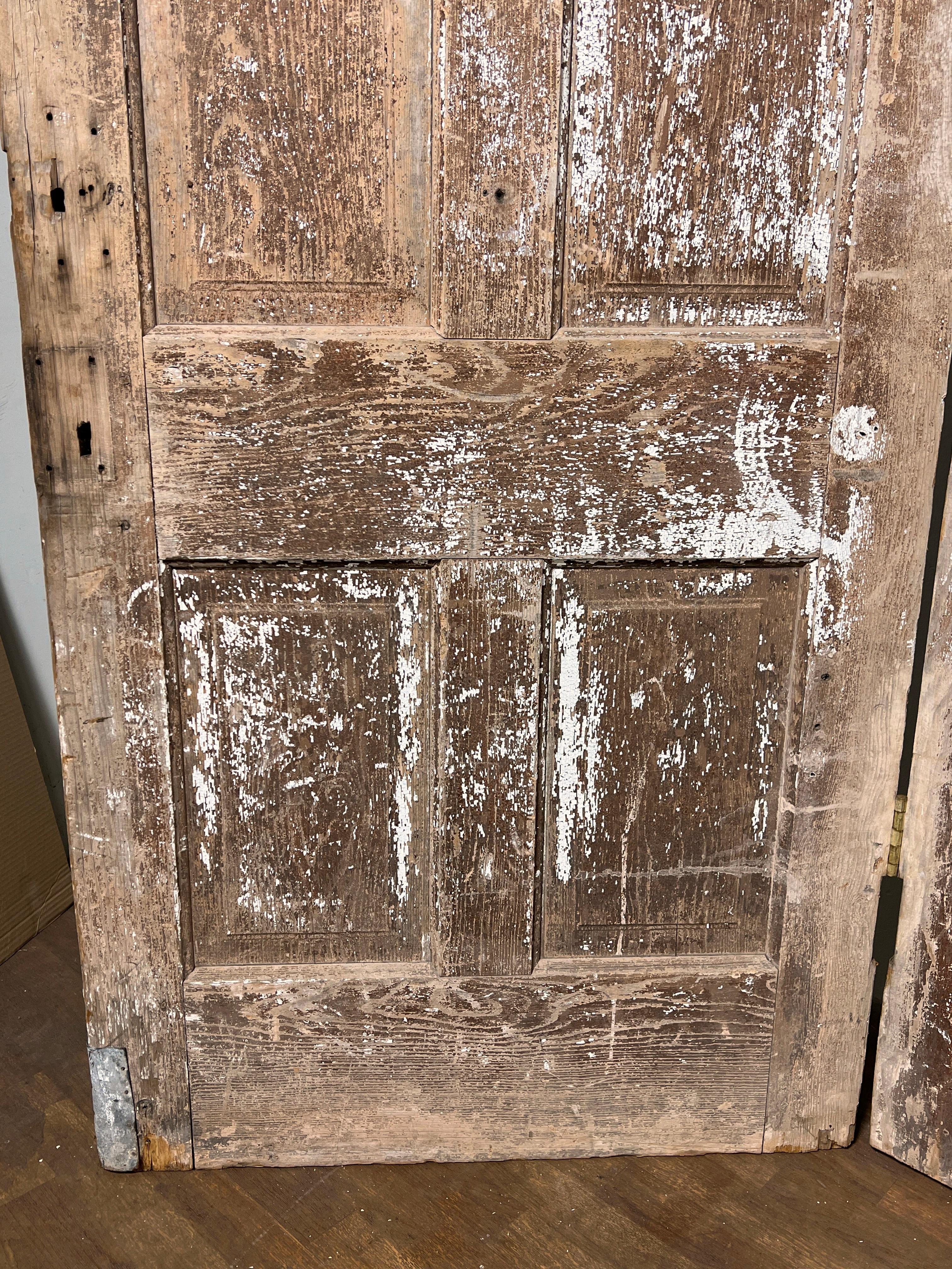 Paire de portes suédoises anciennes datant du 18ème siècle en vente 1