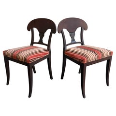 Paar antike schwedische Karl Johan Biedermeier Stühle aus geflammter Birke - restauriert