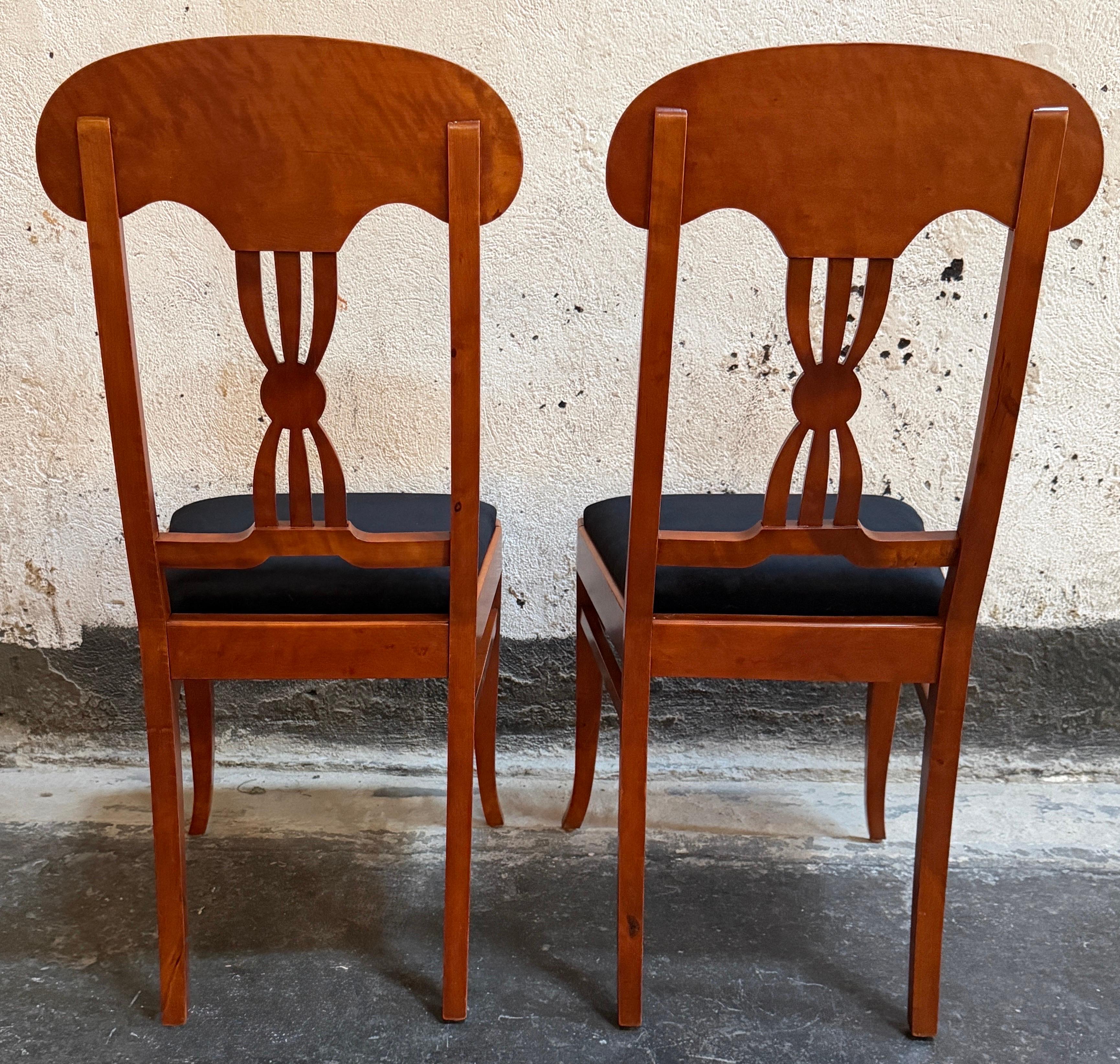 Fatto a mano Coppia di antiche sedie svedesi Karl Johan (Biedermeier) Revival c. 1900 in vendita