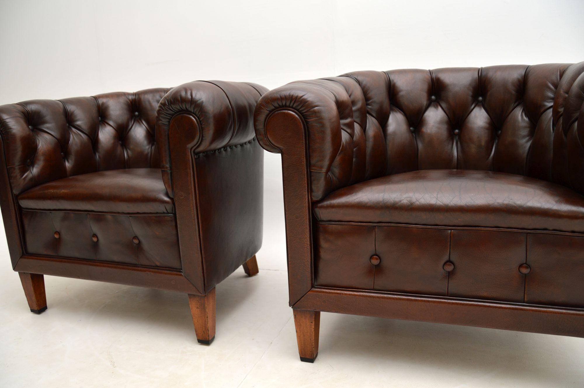 Pair of Antique Swedish Leather Chesterfield Armchairs 1