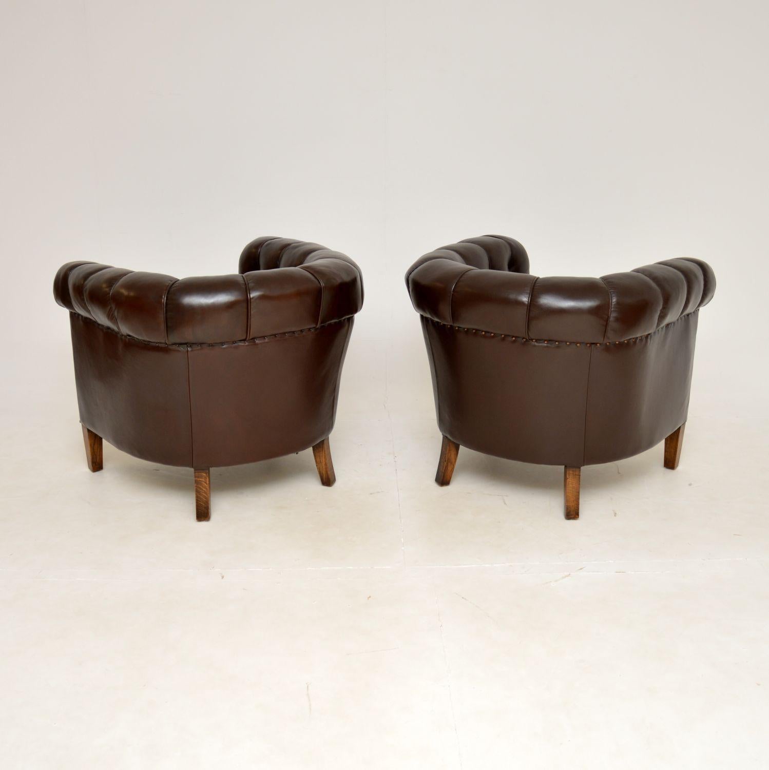 Pair of Antique Swedish Leather Club Armchairs In Good Condition In London, GB