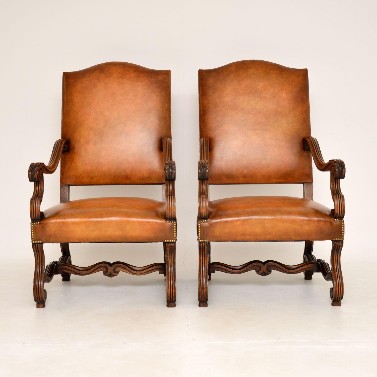 Pair of Antique Swedish Leather & Walnut Armchairs In Good Condition In London, GB