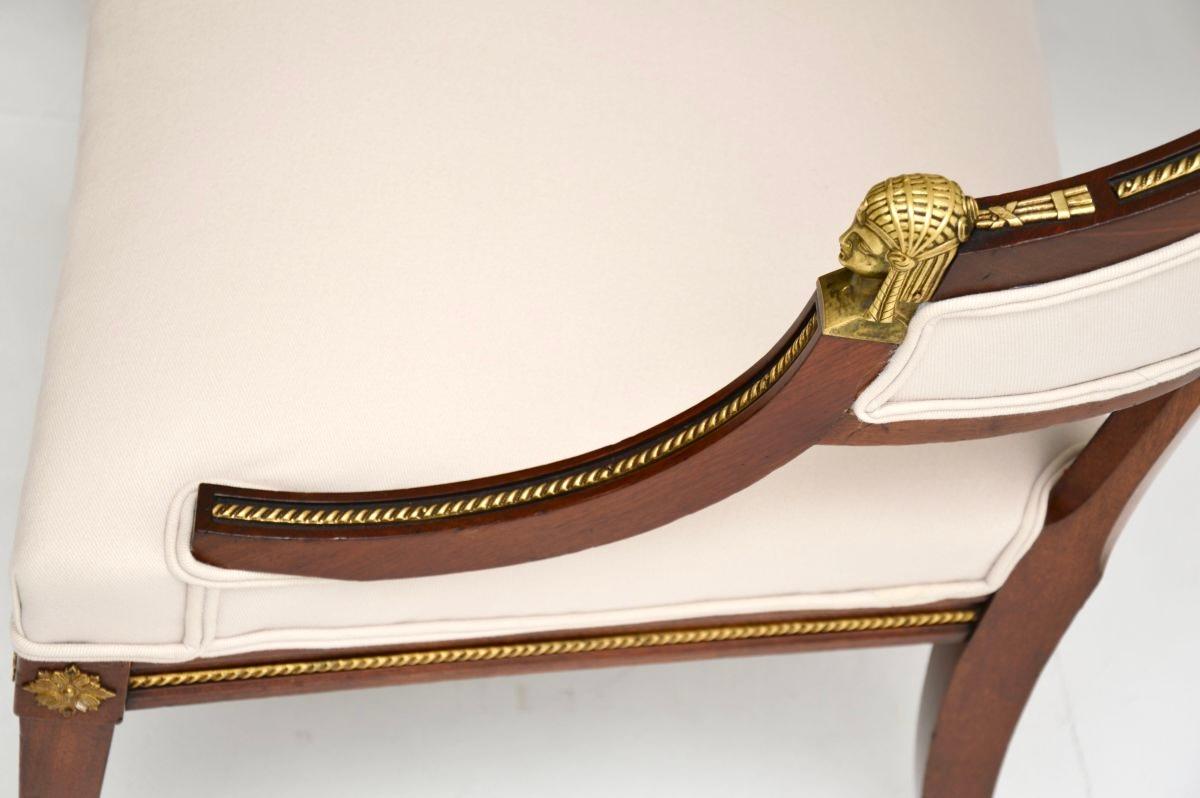 Coppia di antiche poltrone svedesi in stile neoclassico in vendita 4