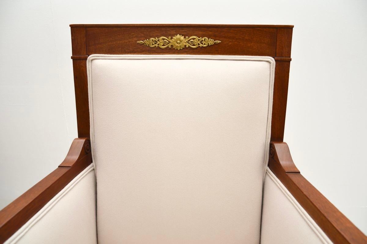 Fine XIX secolo Coppia di antiche poltrone svedesi in stile neoclassico in vendita