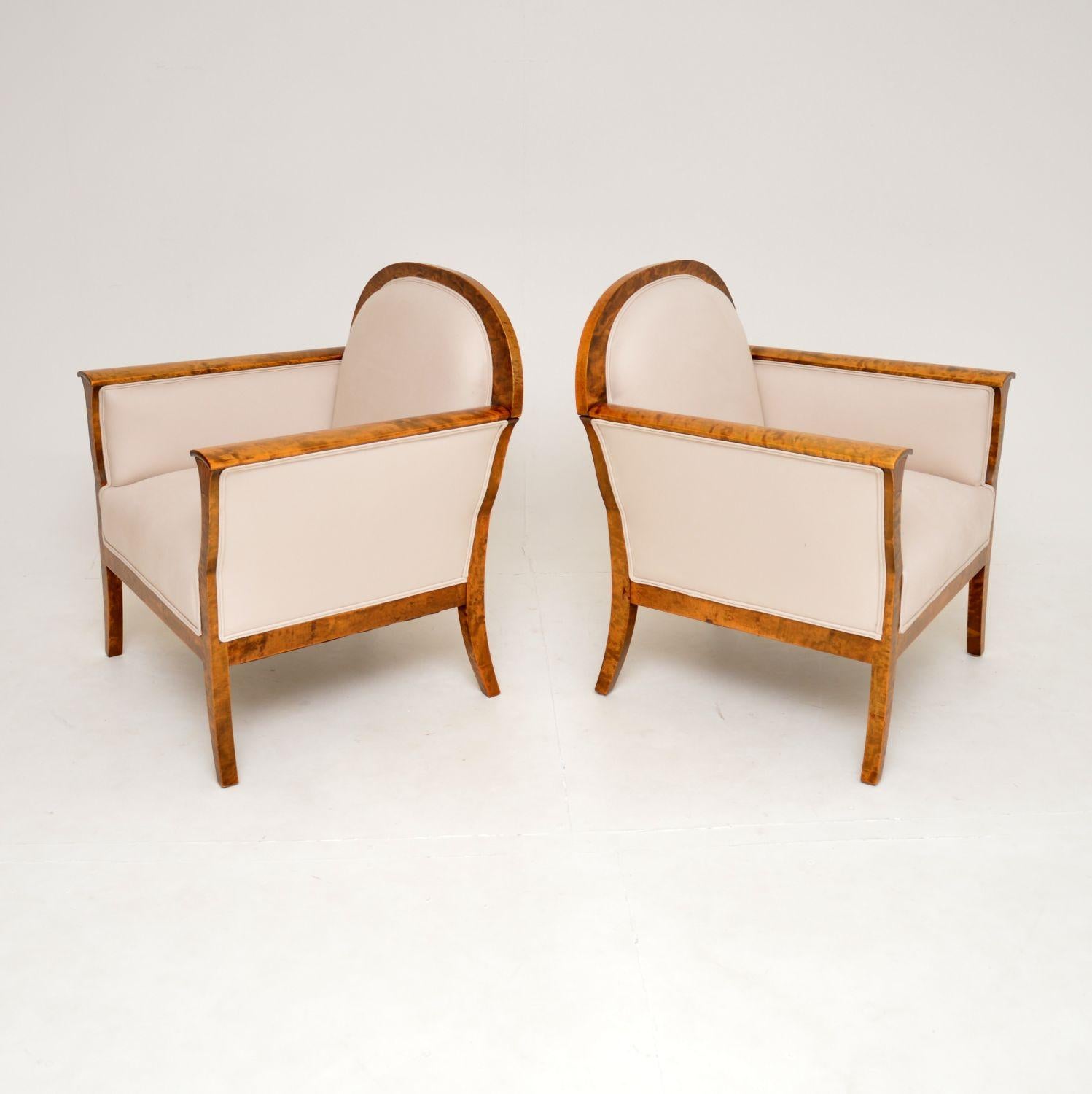 Pair of Antique Swedish Satin Birch Armchairs In Good Condition In London, GB
