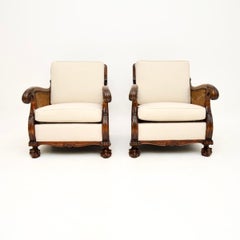 Paire de fauteuils anciens en bergère de bouleau satiné suédois