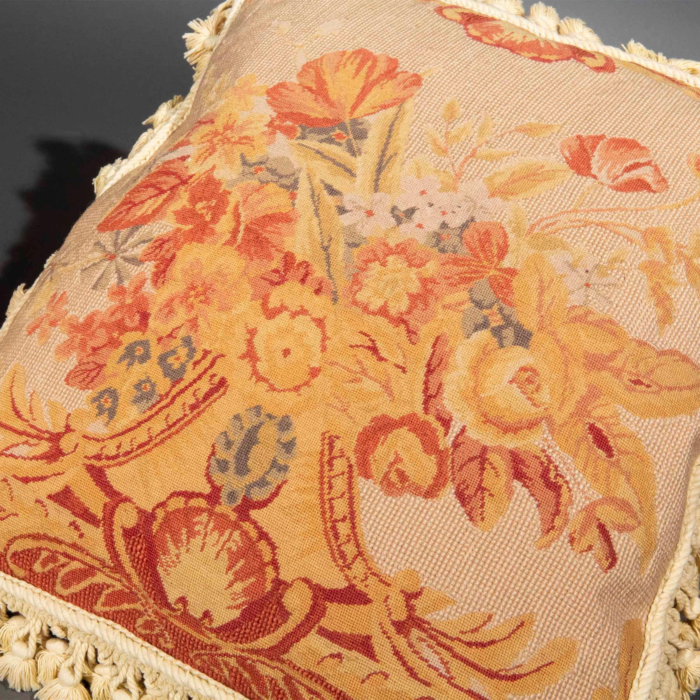 Wool Pair of Antique Tapestry Pillows or Cushions, 19th Century For Sale