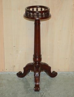 Pärchen antiker THOMAS CHIPPENDALE handgeschnitzter JARDINIERE-Pflanzenständer PEDESTALs