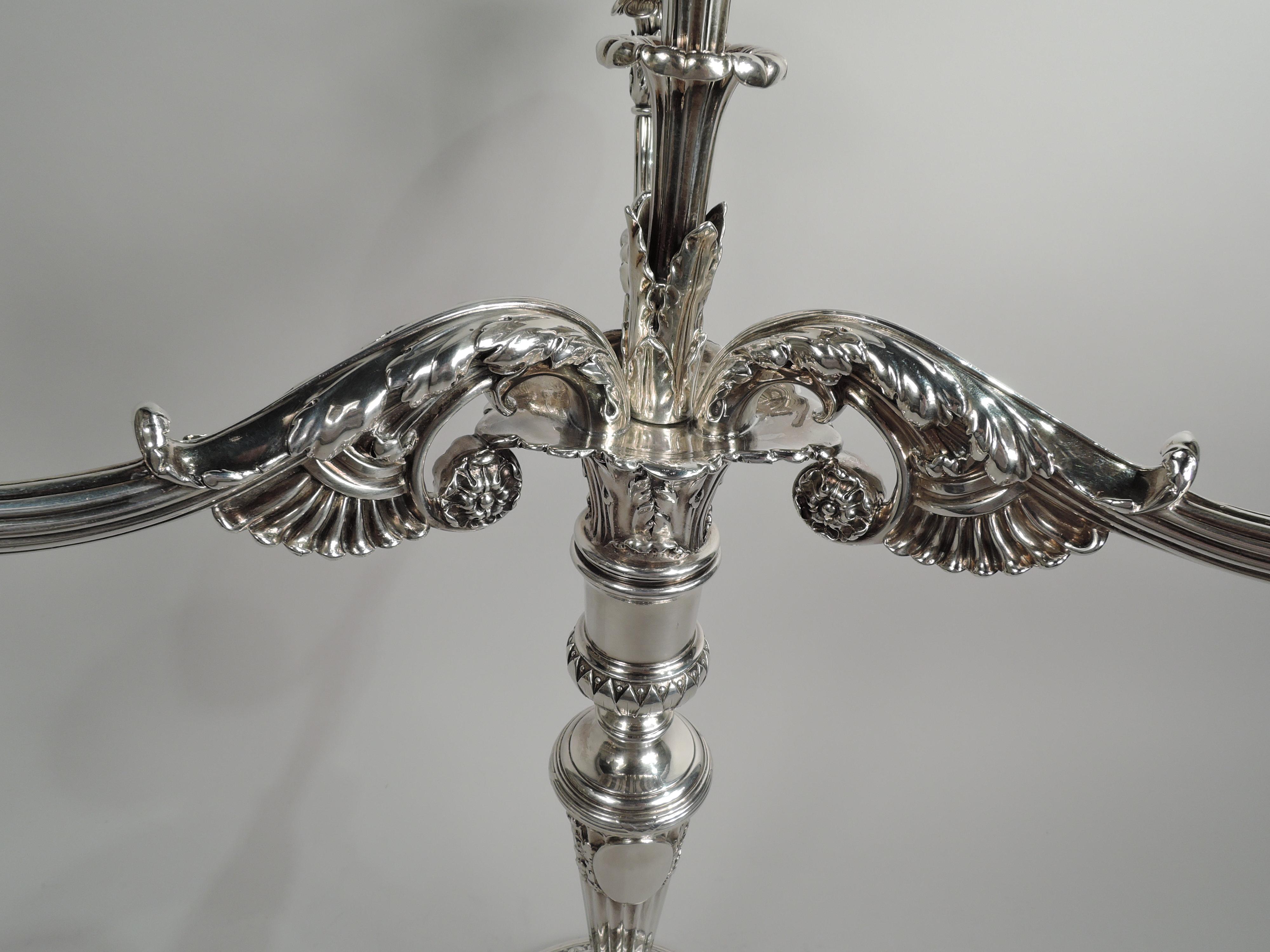 Pair of Antique Tiffany Classical Sterling Silver 4-Light Candelabra In Excellent Condition In New York, NY