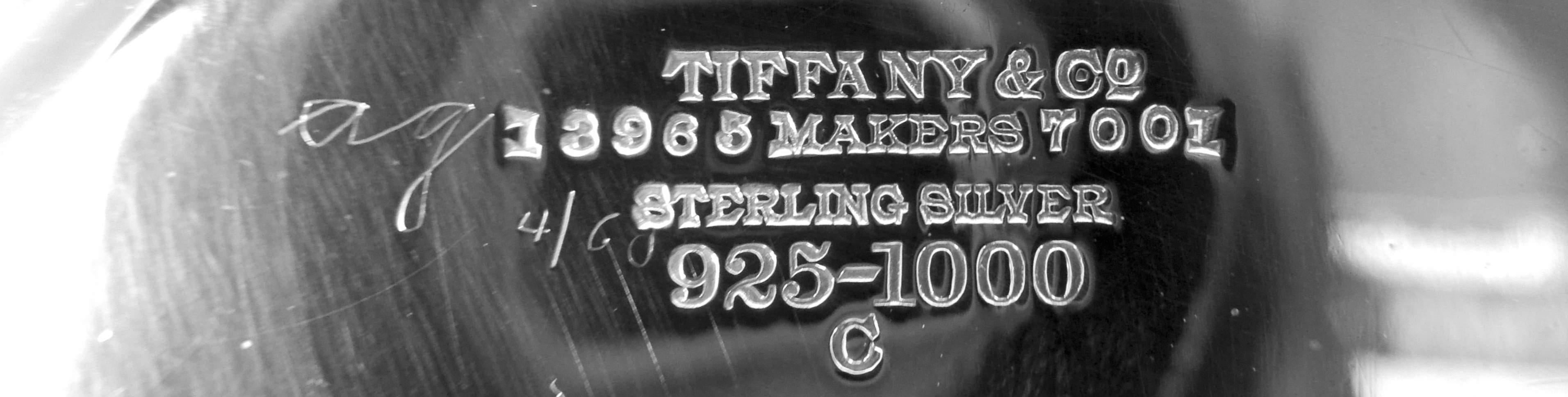 Paar antike Tiffany-Klee-Sterling-Silber-Schalen im Angebot 1