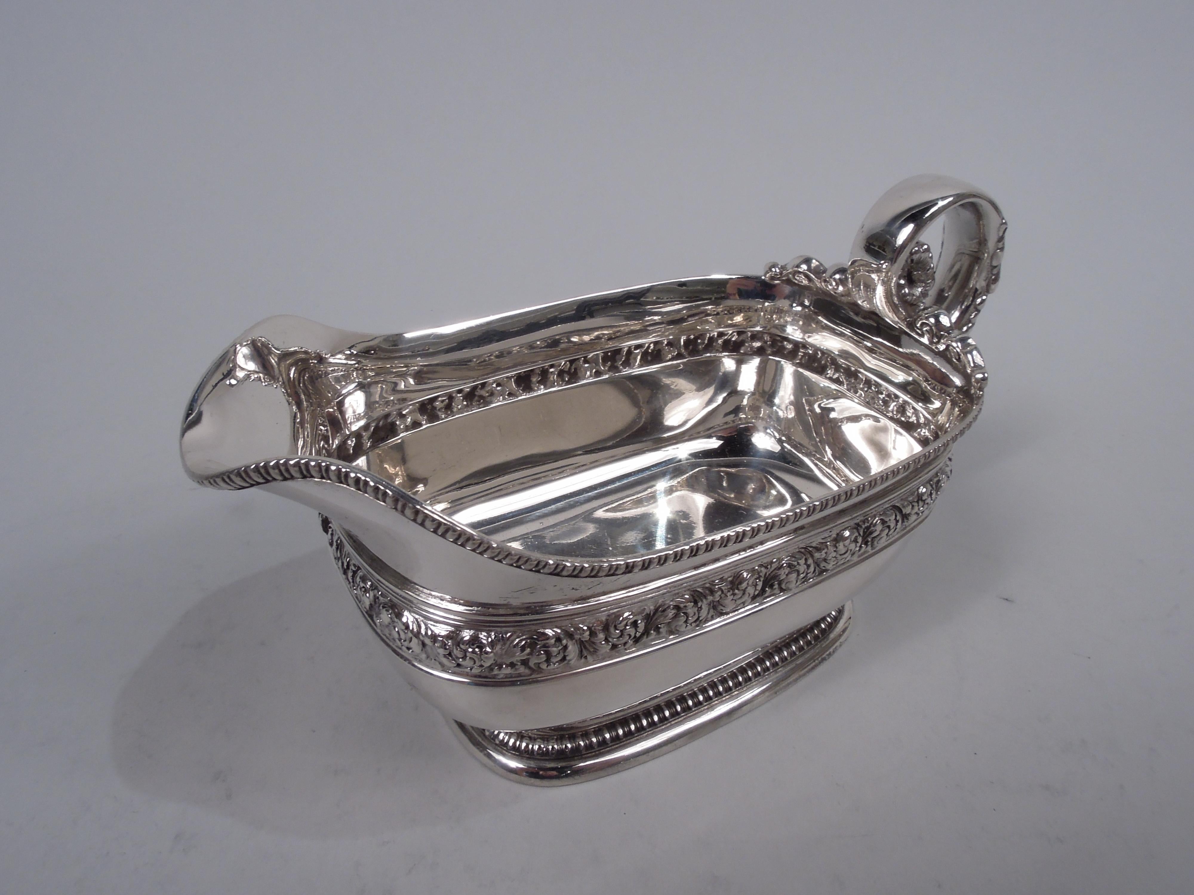 American Pair of Antique Tiffany Victorian Classical Sterling Silver Sauceboats For Sale