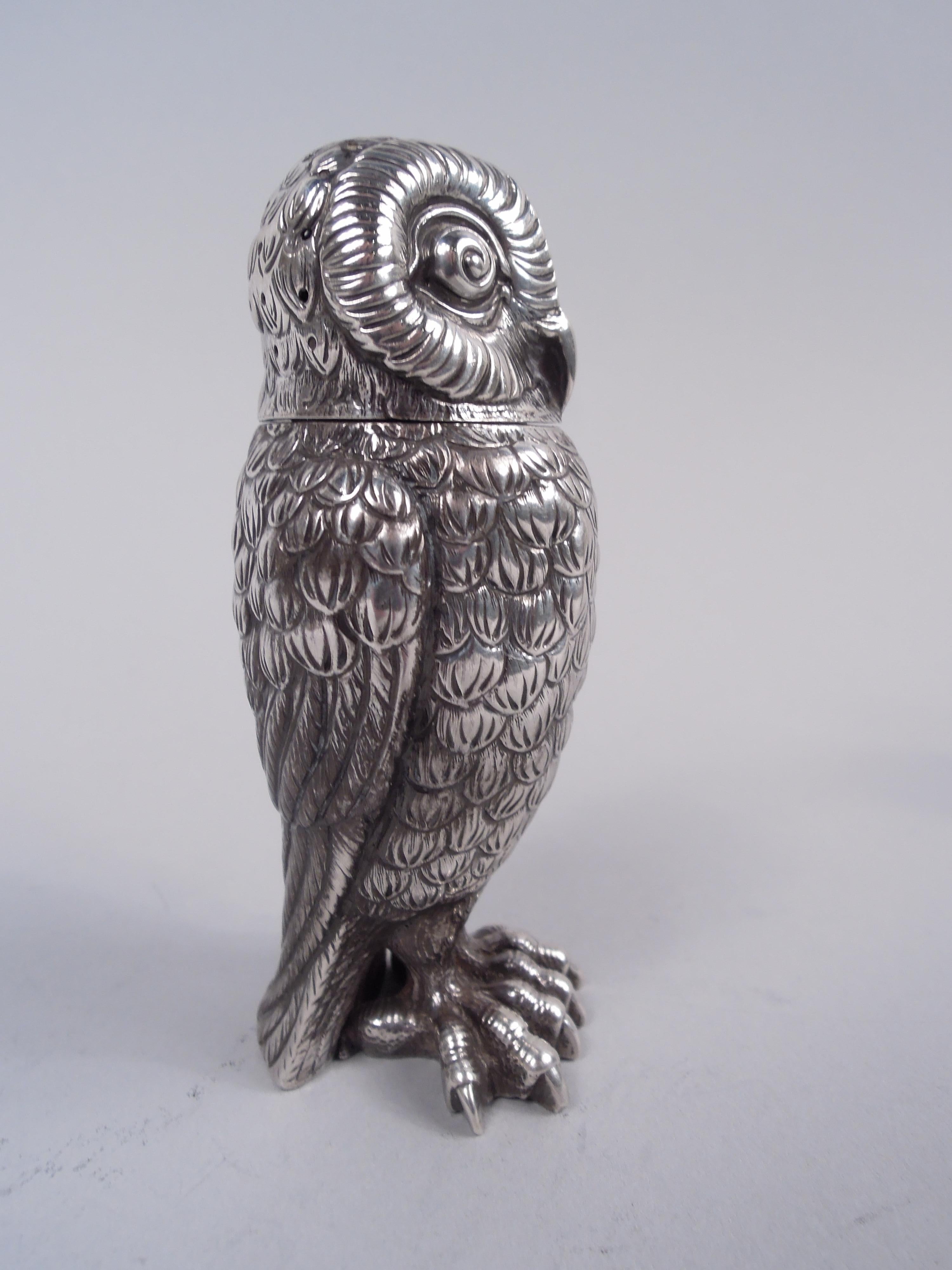 Pair of Antique Tiffany Wise Bird Owl Salt & Pepper Shakers In Good Condition In New York, NY