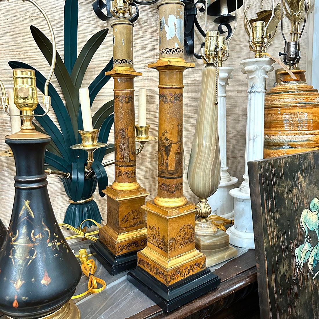 XIXe siècle Paire de lampes anciennes en vente