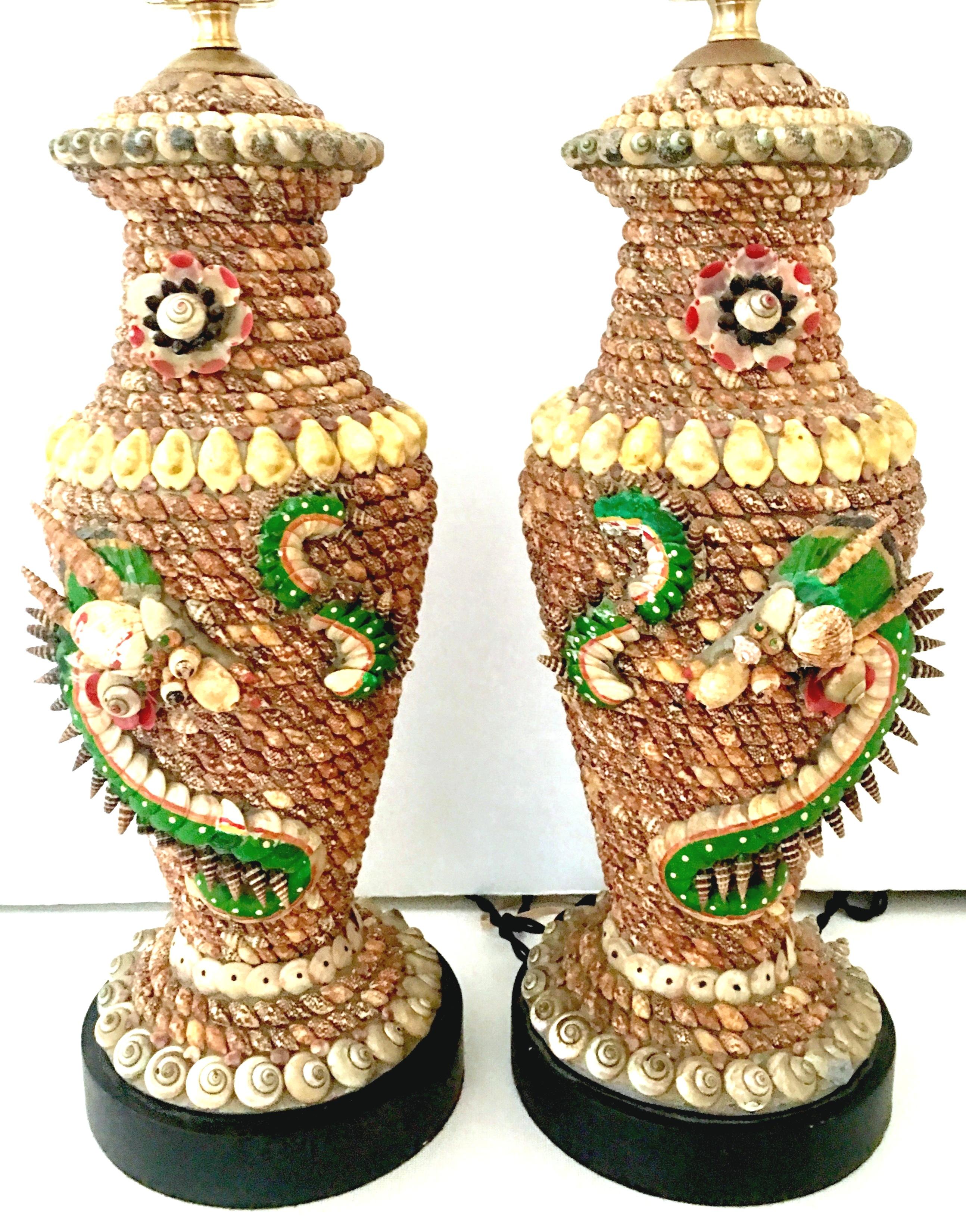 European Mid-20th Century Pair Of Tony Duquette Style Seashell Dragon Motif Table Lamps