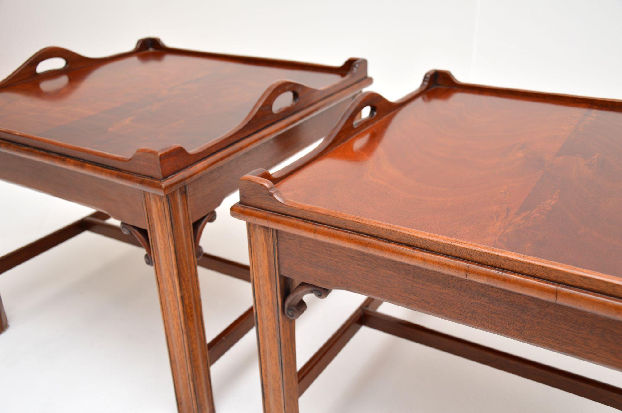 Early 20th Century Pair of Antique Tray Top Side Tables For Sale