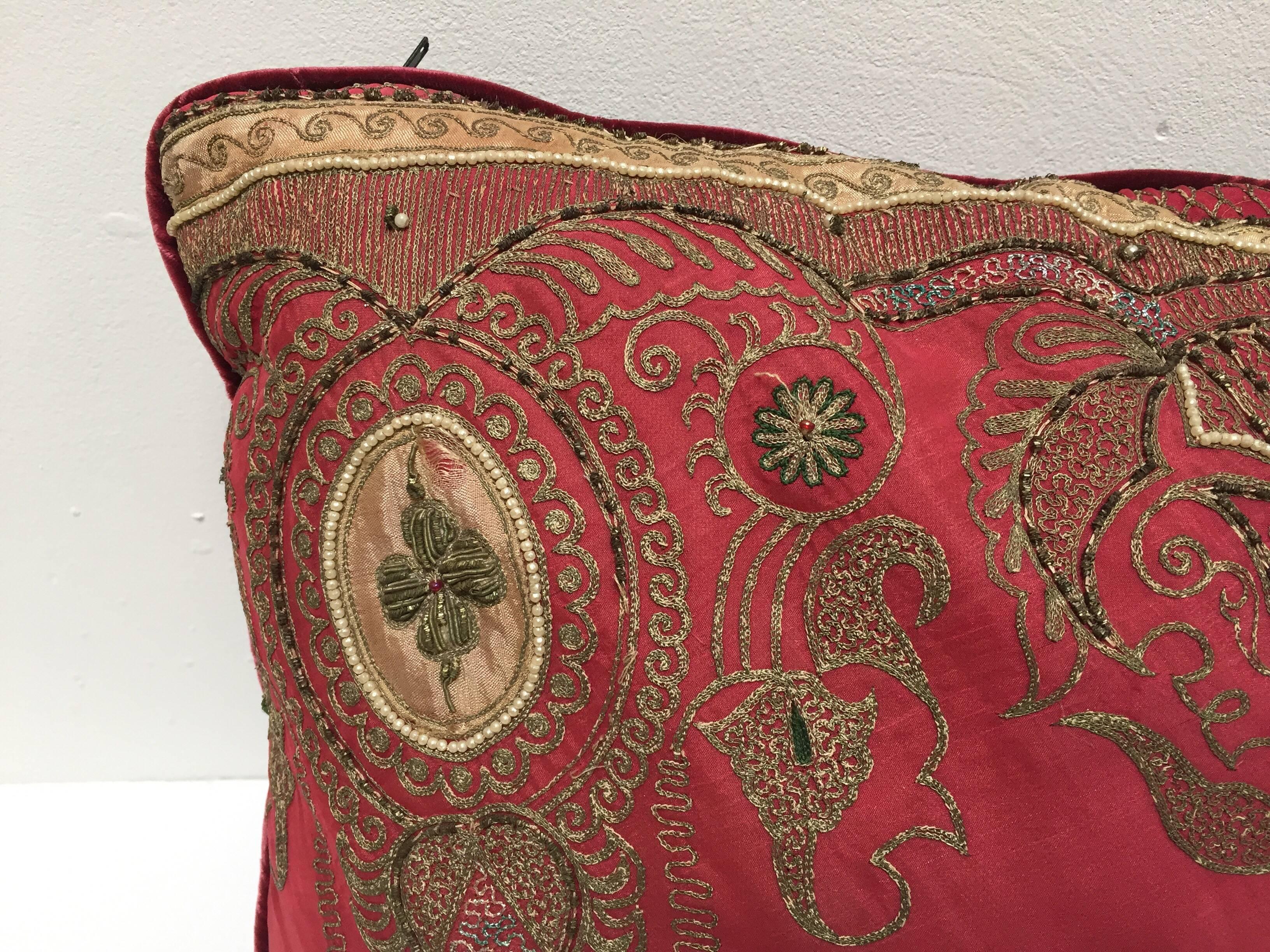 Antique Turkish Ottoman Silk Pillows with Metallic Threads a Pair 9