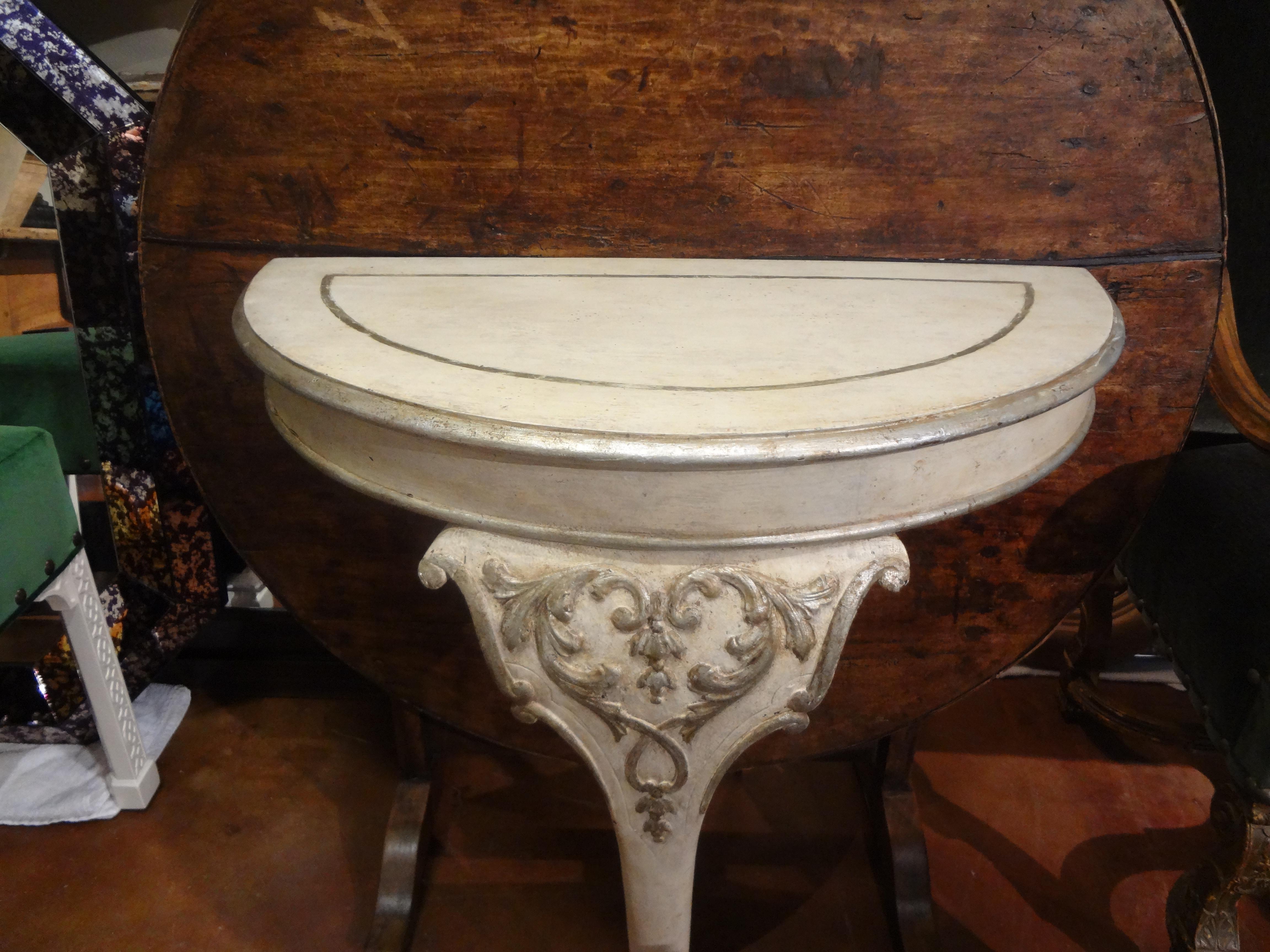 Pair of Italian Console Tables Painted and Silver Gilt For Sale 3