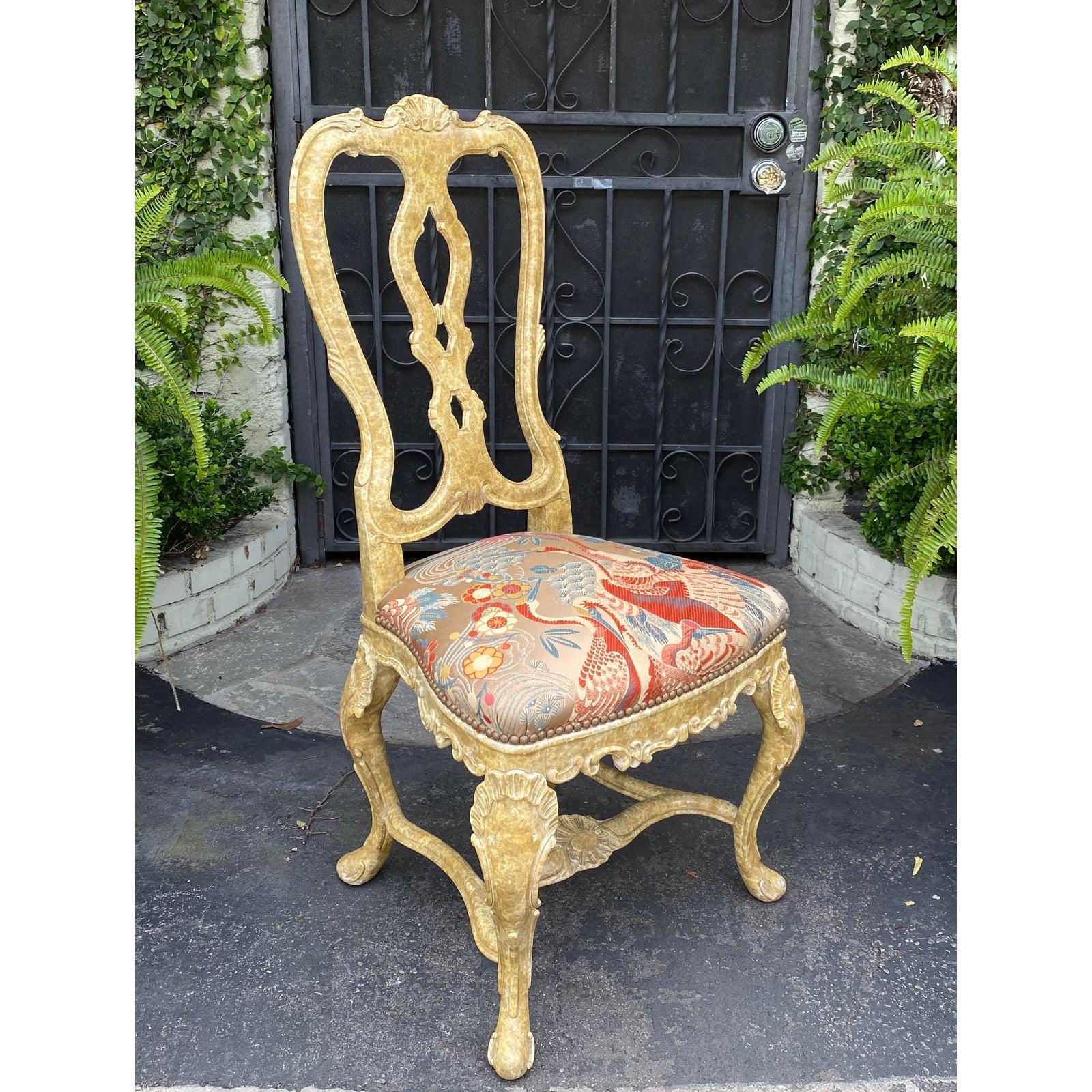 Pair of Antique Venetian side chairs W Scalamandre silk lampas with birds

Additional information:
Materials: Silk, Wood
Color: Tan
Period: Early 20th Century
Place of Origin: Italy
Styles: Italian
Number of Seats: 2
Item Type: Vintage,