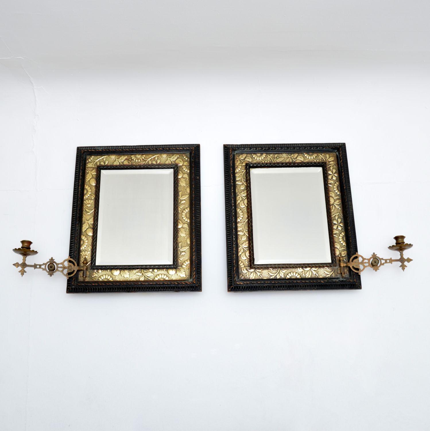 Paar antike viktorianische Spiegel aus Messing und Holz (Viktorianisch) im Angebot