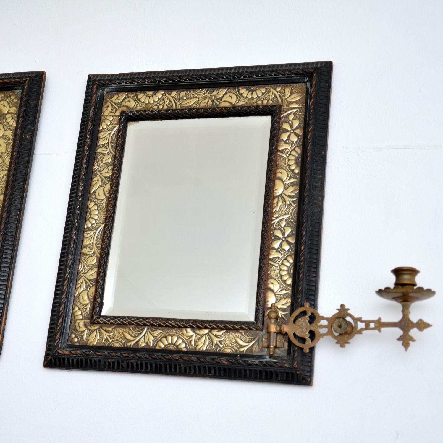 Fin du XIXe siècle Paire de miroirs Antique Victorien en laiton et Wood en vente
