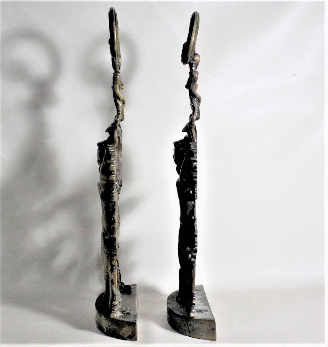 Americano Coppia di antichi fermaporta o sculture di cherubini figurativi in ottone fuso di epoca vittoriana in vendita