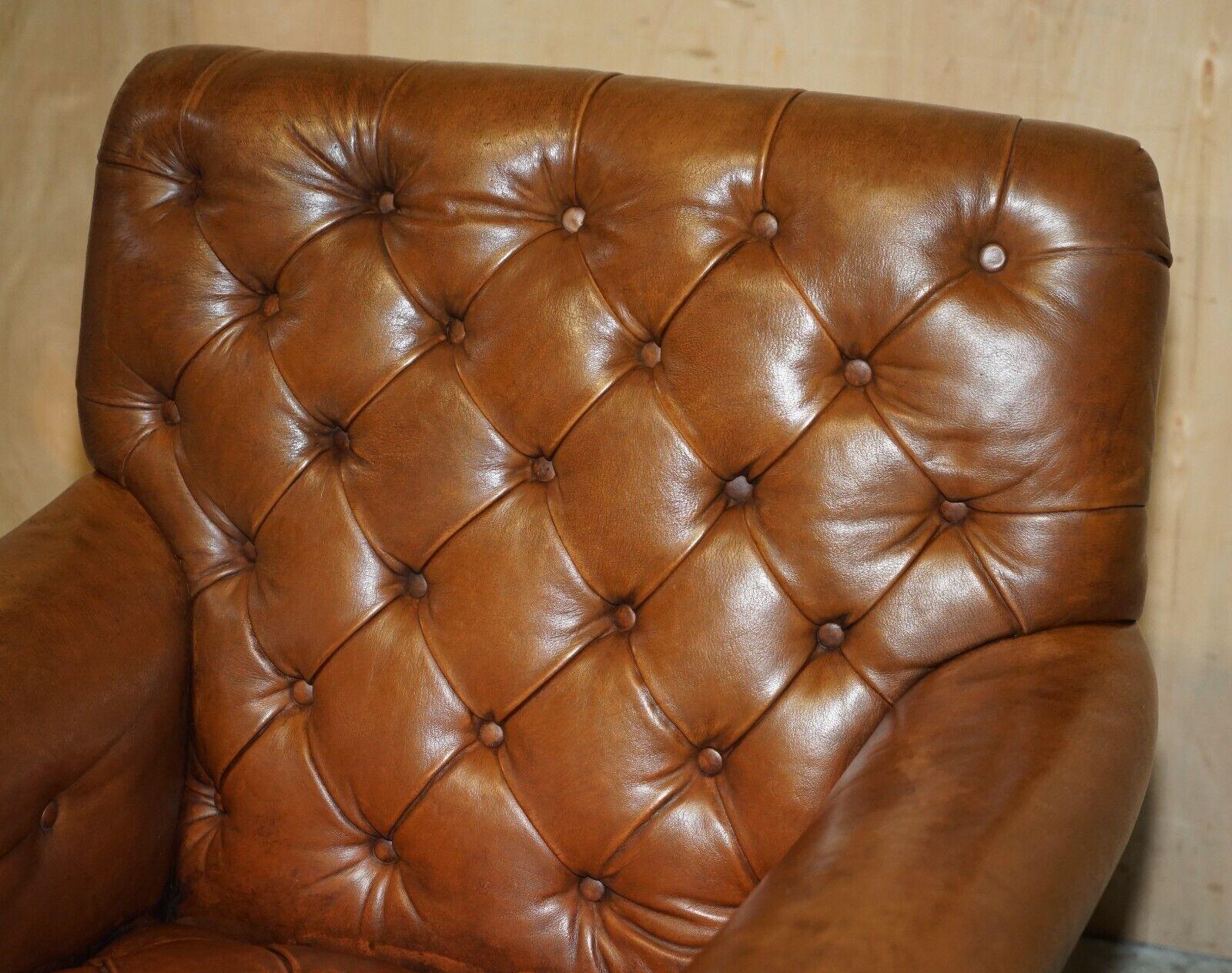 Hand-Crafted PAIR OF ANTiQUE VICTORIAN CHESTERFiELD BROWN LEATHER ARMCHAIRS CLAW & BALL FEET For Sale