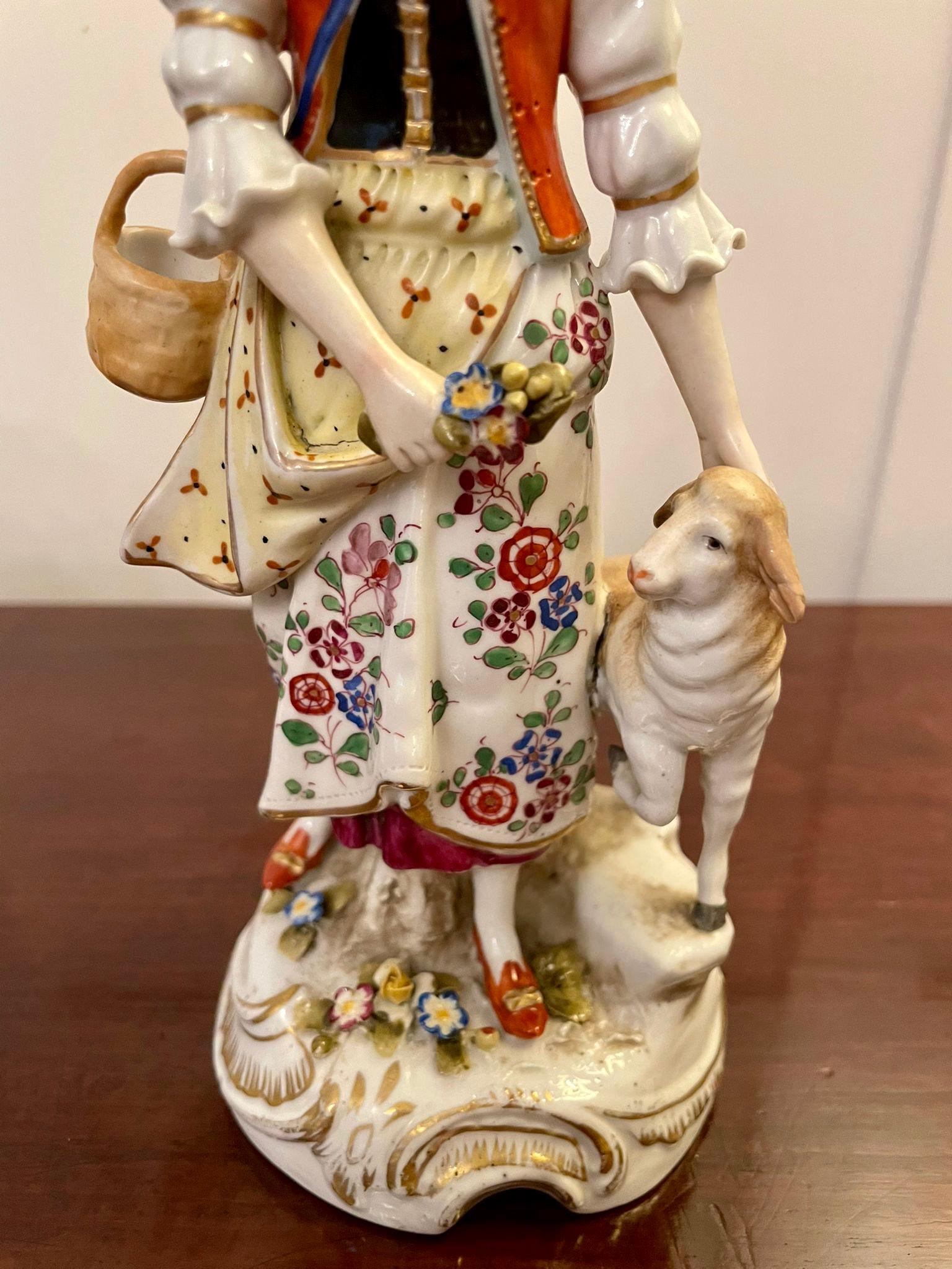 Pareja de Figuras Antiguas de Porcelana Continental Victoriana Europeo en venta