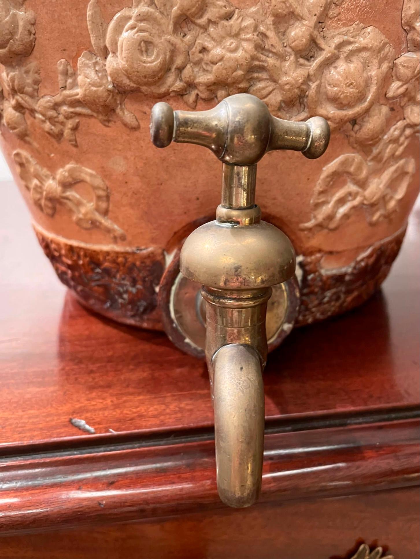 Pair of Antique Victorian Doulton Barrel Lamps 6