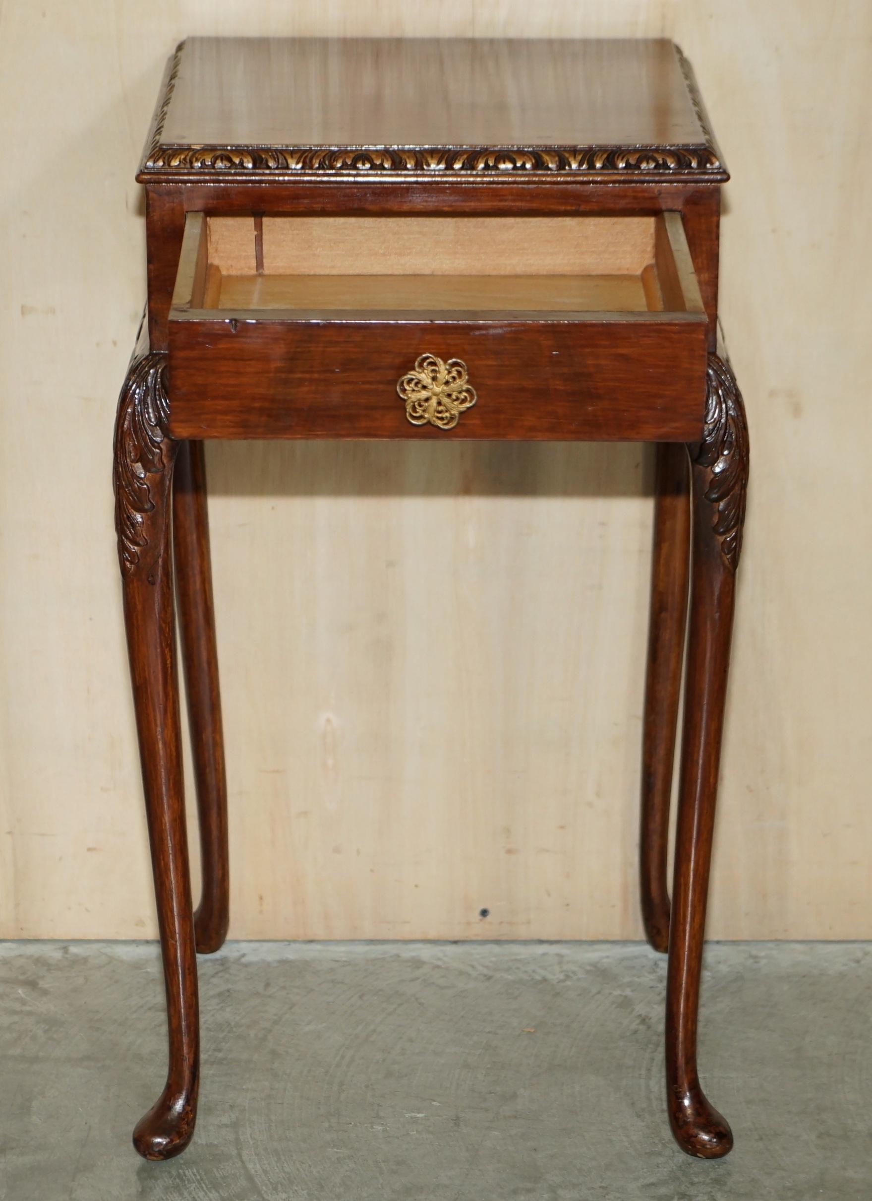PAIR OF ANTIQUE VICTORIAN ELEGANT CABRIOLE LEGGED SINGLE DRAWER TALL SiDE TABLES For Sale 10