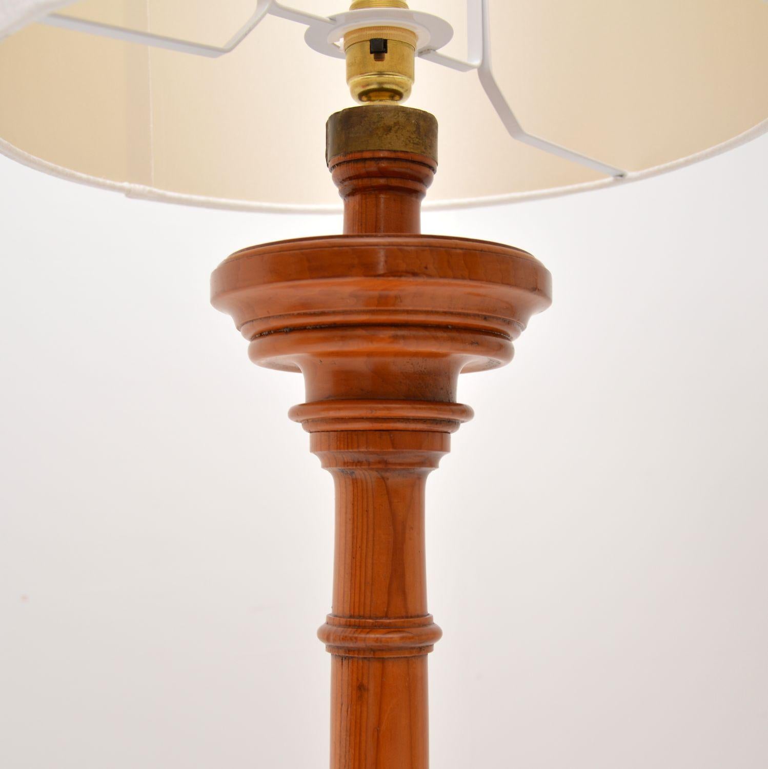 Fin du XIXe siècle Paire de lampadaires victoriens anciens en vente