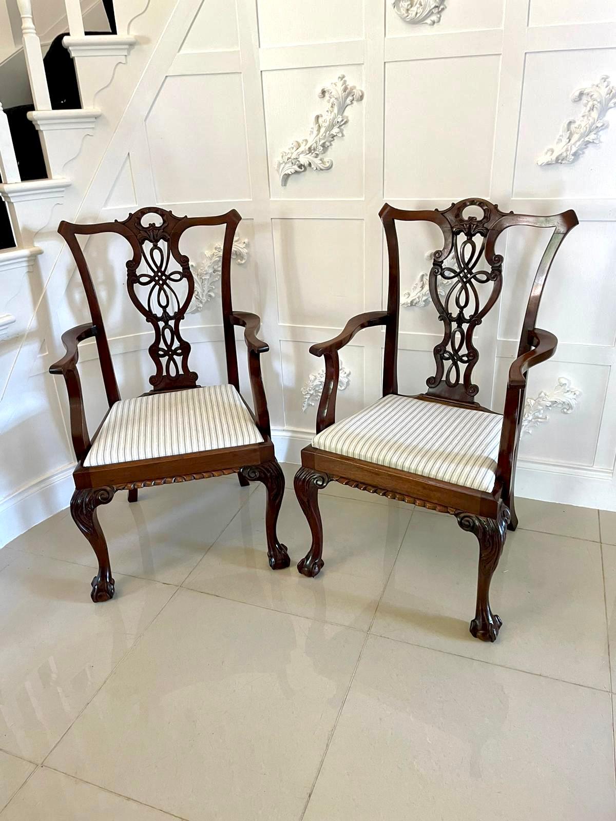 English Pair of Antique Victorian Quality Carved Mahogany Desk Chairs For Sale