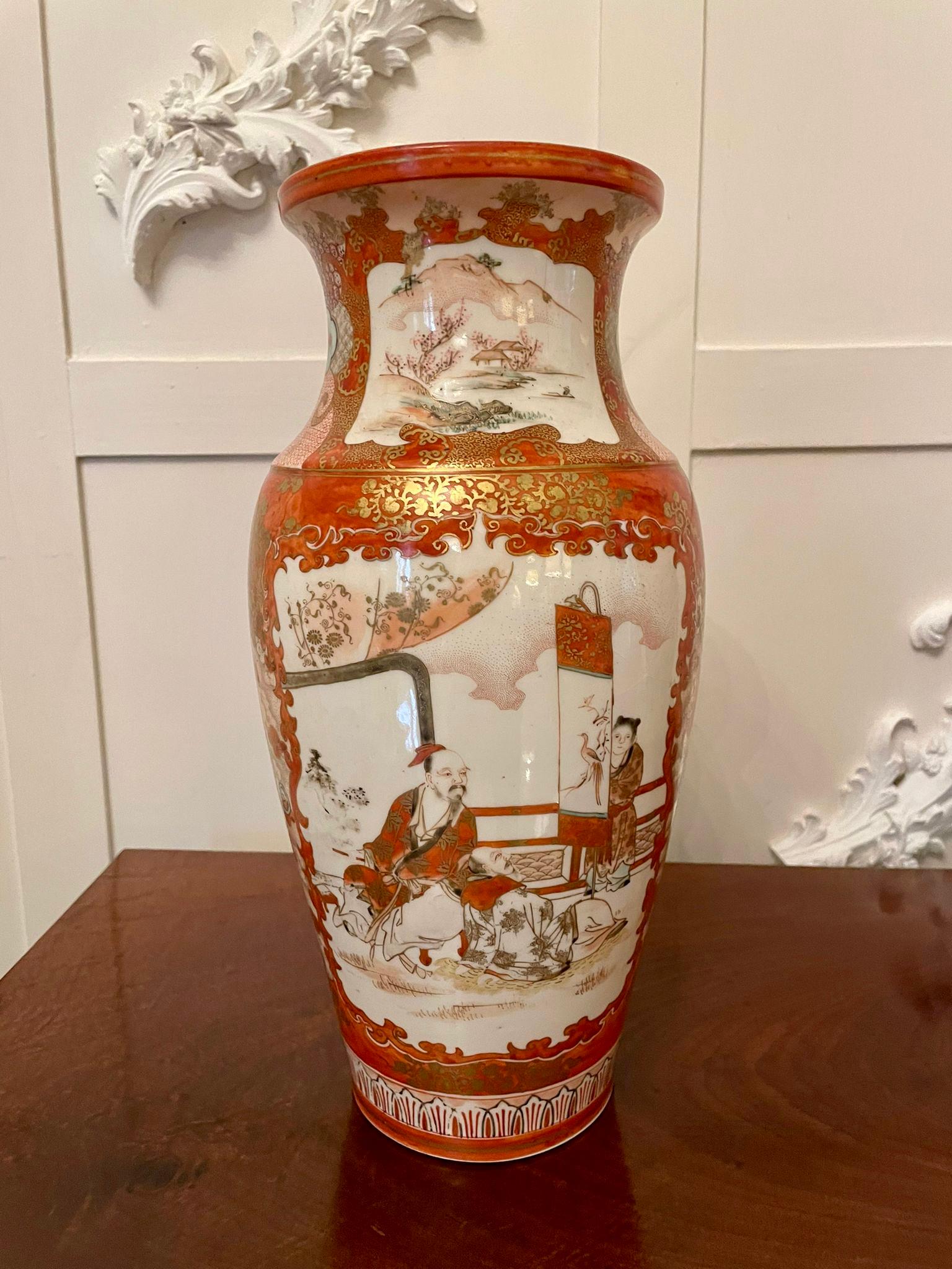 XIXe siècle Paire de vases japonais Kutani en porcelaine de qualité victorienne ancienne en vente