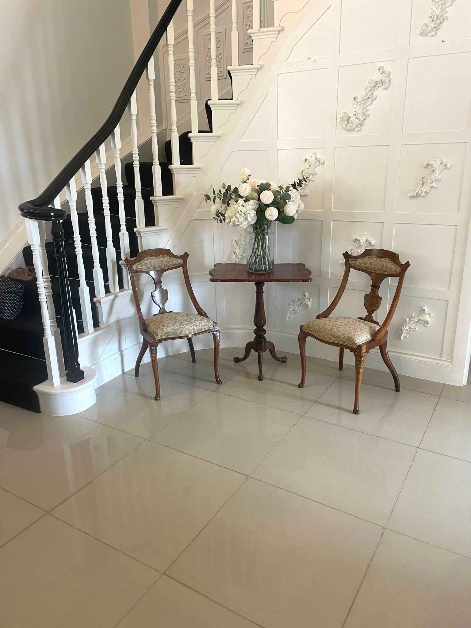 Pair of antique Victorian quality rosewood inlaid side chairs having a quality rosewood inlaid top and shaped splat to the centre, newly reupholstered serpentine shaped seats in a quality fabric standing on shaped cabriole legs with pad feet to the