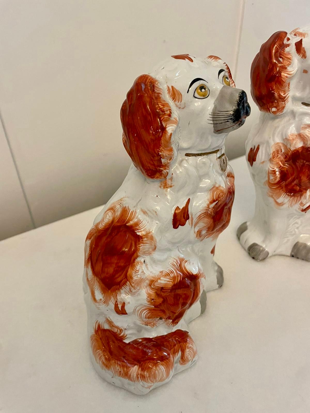 Pair of Antique Victorian Quality Staffordshire Dogs In Good Condition In Suffolk, GB