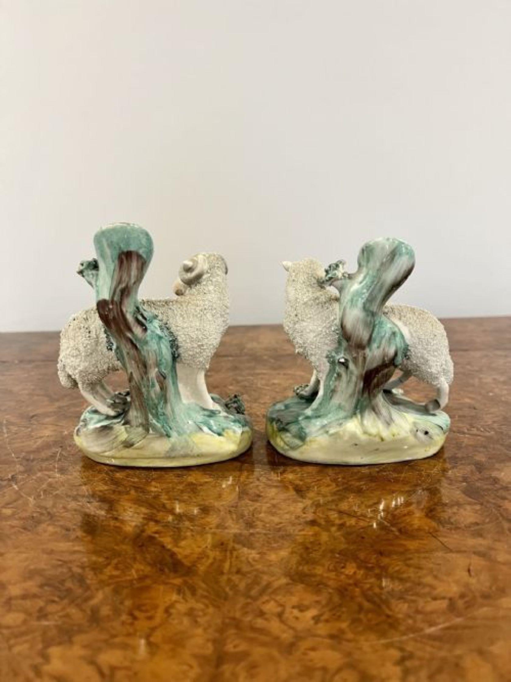 Pair of antique Victorian quality Staffordshire lambs In Good Condition In Ipswich, GB