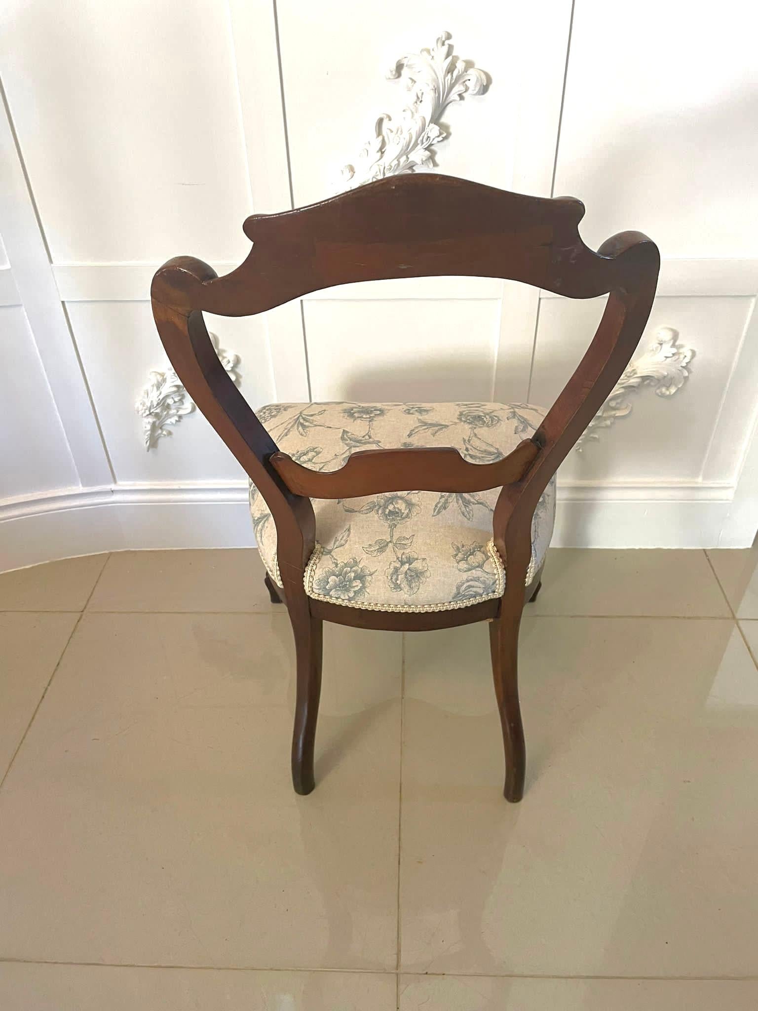  Pair of Antique Victorian Quality Walnut Side Chairs  For Sale 2